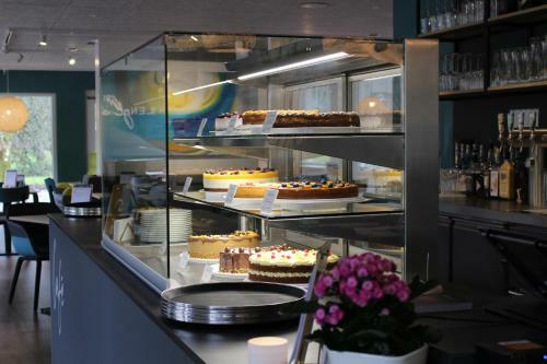 Hotel & Caf� M�hlengl�ck