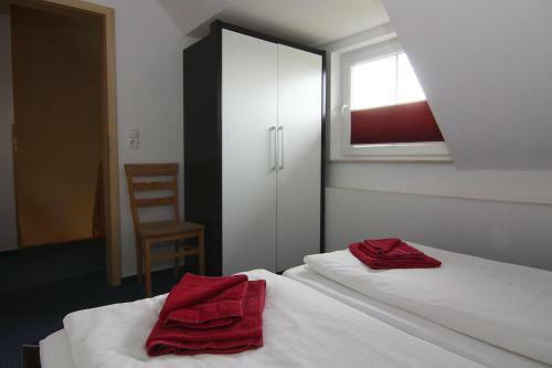Semi-detached House K�hlungsborn - Dos05100g-lya