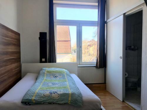 Hostal Restaurant Und Pension Akropolis