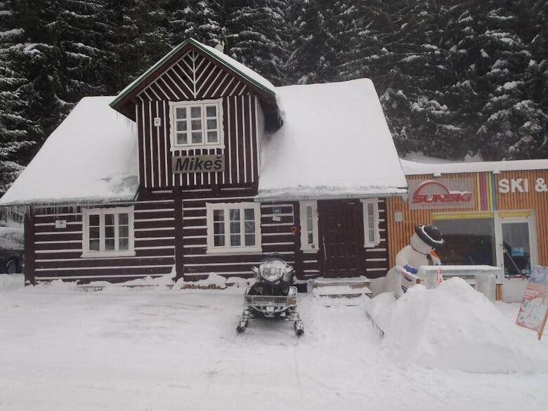 Hostal Penzion Mike?