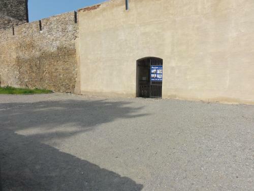 Hostal Penzion U Hradeb