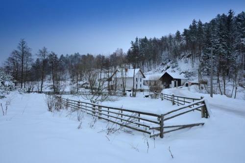 Hostal Petrovick� Ml�n