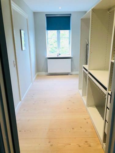 Bed & Breakfast Adnana - Modern Living - Room One - Aalborg Center
