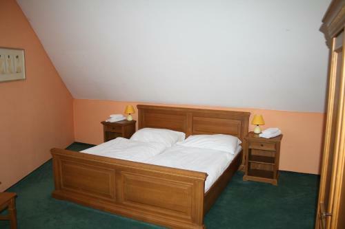 Hotel Bou?ek