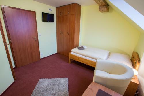 Hostal Penzion U ?eky