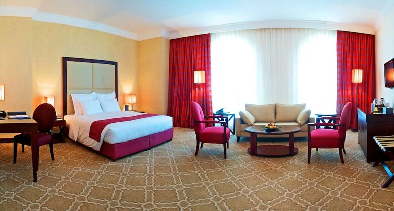 Grand Regal Hotel