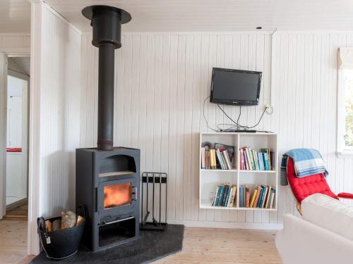 Holiday Home Fan� Lxxiv