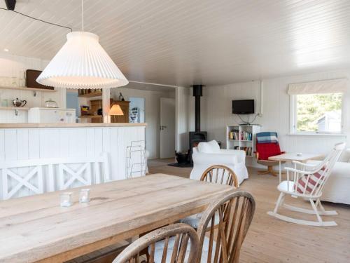 Holiday Home Fan� Lxxiv