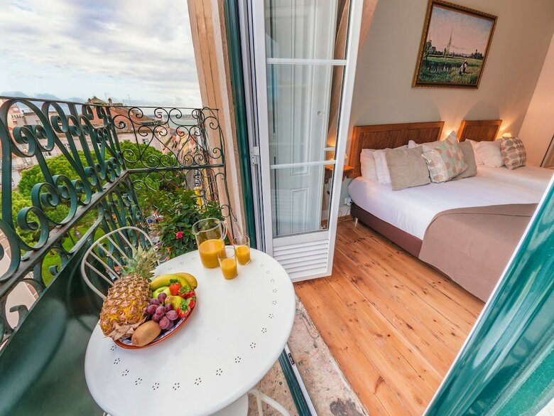 Hostal Casinha Das Flores
