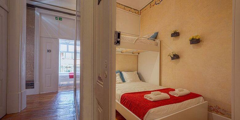 Hostal Casinha Das Flores