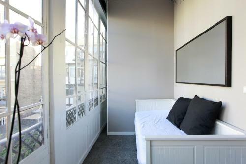 Hostal Close To Passeig de Gracia B&B