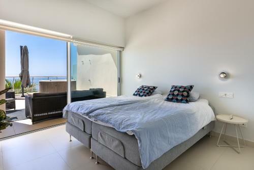 Apartamento Penthouse In Reserva Del Higueron