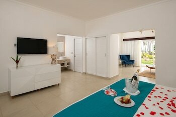 Hotel Grand Paradise Samana