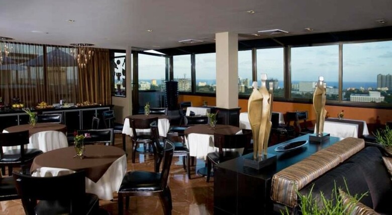 Hotel Barcel� Santo Domingo