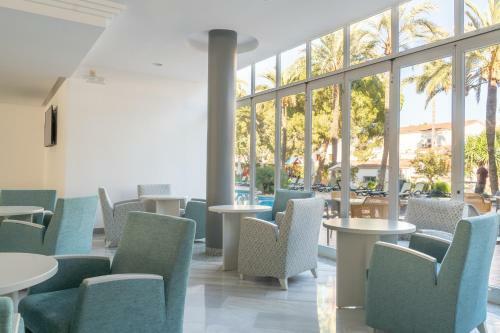 Aparthotel Tropicana