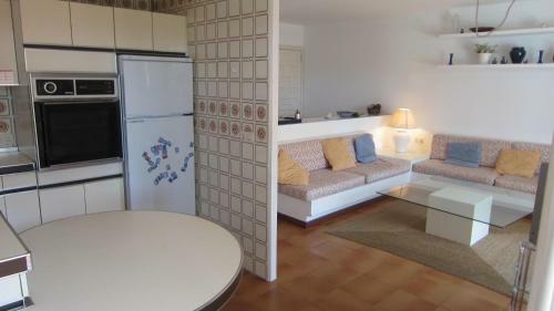 Calella de Palafrugell Apartment Sleeps 4 Pool