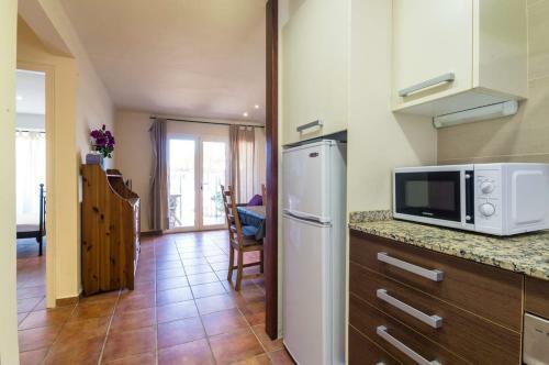 Calella de Palafrugell Apartment Sleeps 4 Air Con
