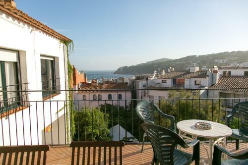 Calella de Palafrugell Apartment Sleeps 7