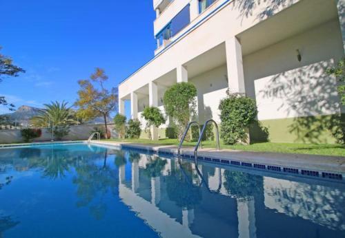 Calpe Apartment Sleeps 7 With Pool Air Con And Wifi