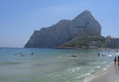 Calpe Villa Sleeps 11 With Pool Air Con And Wifi