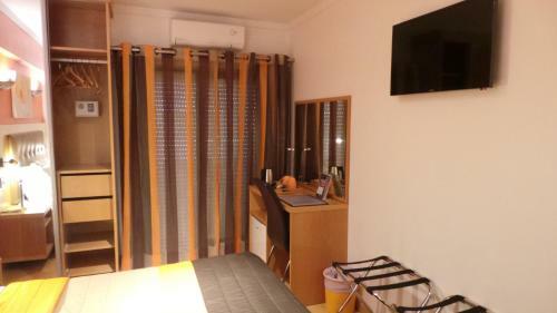 Hostal Dom Jo�o Residencial