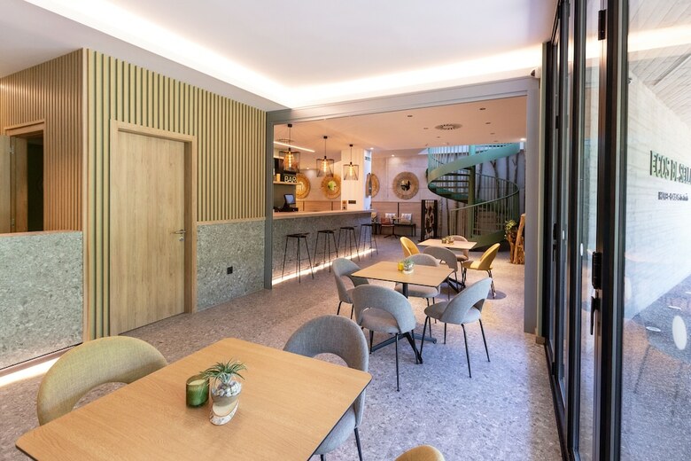 Hotel Ecos Del Sella