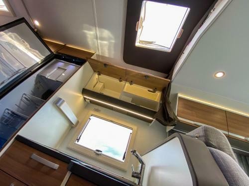 Vive A Pie de Playa Autocaravana de Lujo