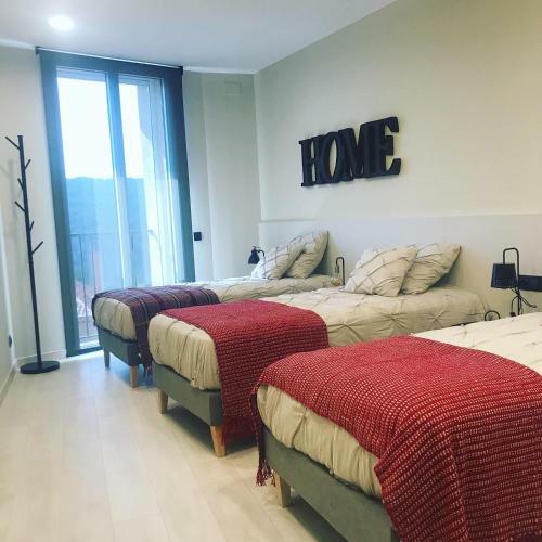 Magi, Apartaments Tur�stics Cardona