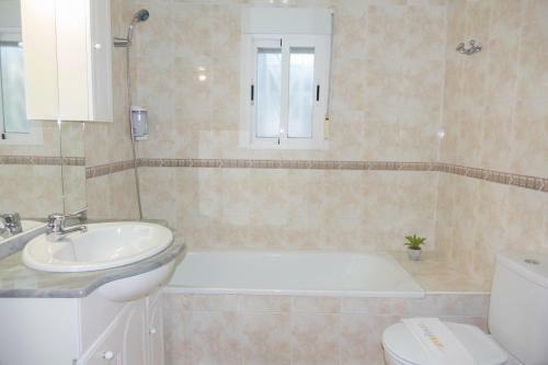 Casa Apa Gardenia - Con Piscina Comunitaria