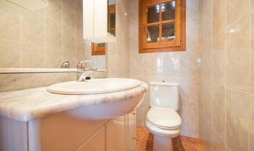 Th64 Villa Creixell For 10 People