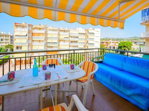 Apartment Blue Paradise