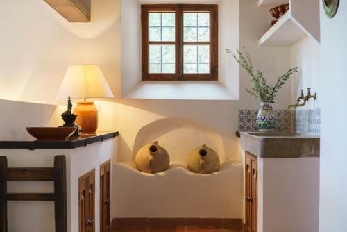Deia Town House Sleeps 8 With Pool And Air Con