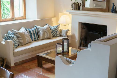 Deia Town House Sleeps 8 With Pool And Air Con