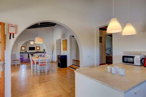 Es Barcares Villa Sleeps 8 With Pool Air Con And Wifi
