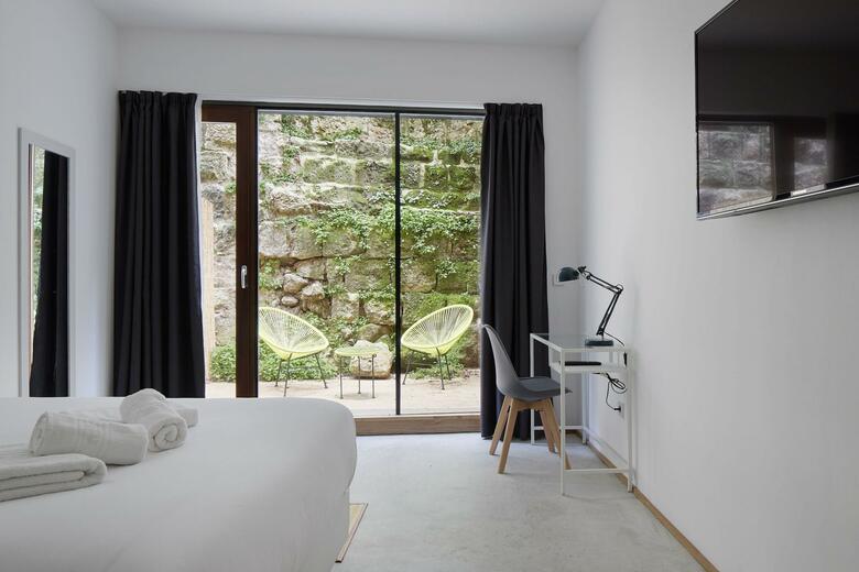 Hostal Estella Rooms - Autocheckin