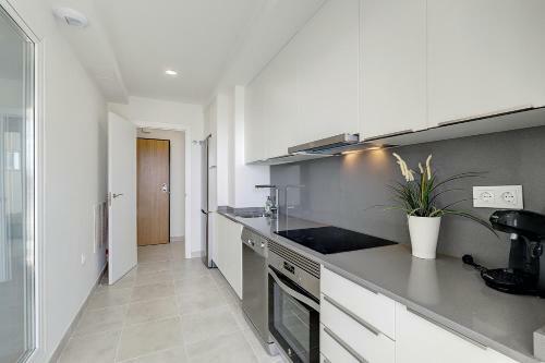 Bright Apartment Overlooking Estepona And The Mediterranean Ref. Pb-7-4-izq