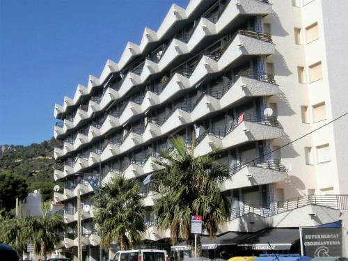 Apartamento Rocamaura IV 1-8