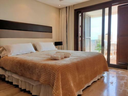 Amazing Penthouse With Rooftop Pool In Estepona