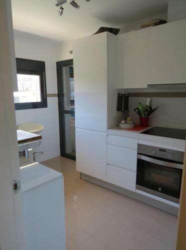 Apartamento Splendid Two Bedroom Penthouse Located Between Cancellada And Estepona