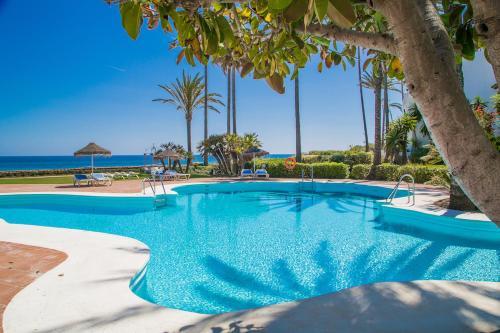 Apartamento Luxury Duplex Penthouse Alcazaba Beach - Rdr157