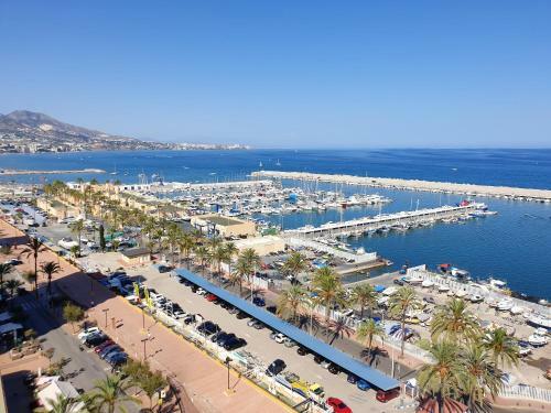 Apartamento Studio In Fuengirola With Wonderful Sea View Shared Pool Terrace