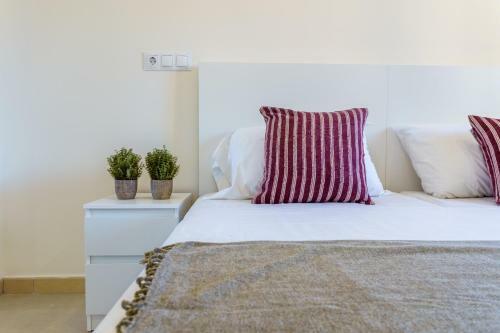 Malagasuite Cozy Apartment In Fuengirola