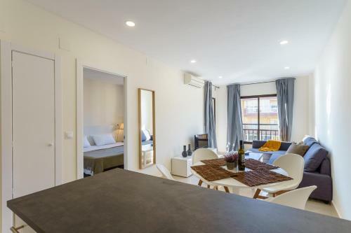 Malagasuite Cozy Apartment In Fuengirola