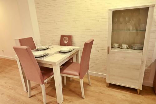 Poeta 1 Bedroom Apartment Ihaep11119