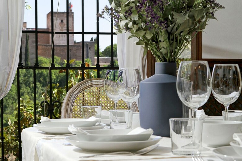 Apartamento 2.5 Million Villa. Magical Sunset. Super Close To Everything. 5br, 4ba, Pool, A/c+heating