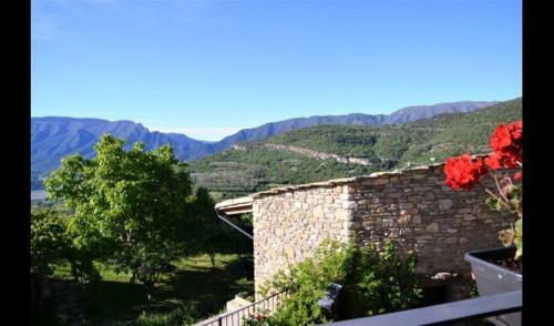 Guardia de Tremp Villa Sleeps 4 With Pool And Air Con
