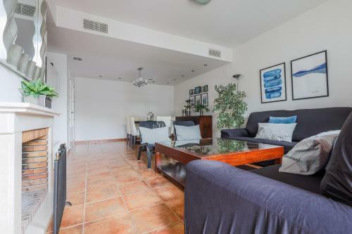Fant�stica Casa-piscina Comunitaria Y Jard�n 8px