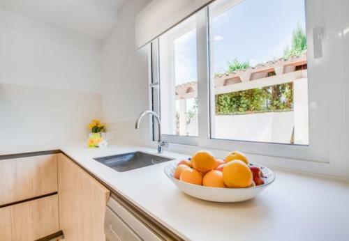 Inca Holiday Home Sleeps 9 With Pool Air Con And Wifi