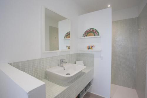 Xabia Villa Sleeps 8 Pool Wifi