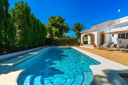 Xabia Villa Sleeps 4 Pool Air Con Wifi